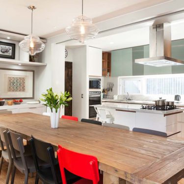 COCINA INTEGRADA VIDRIO RANURADO